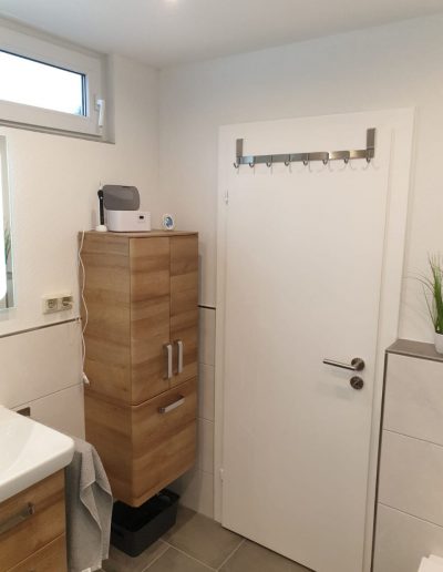 badsanierung-grevenbroich-albakhit-fliesenleger (2)